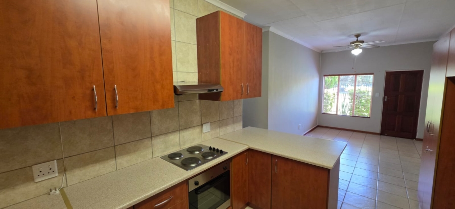 8 Bedroom Property for Sale in Meiringspark North West